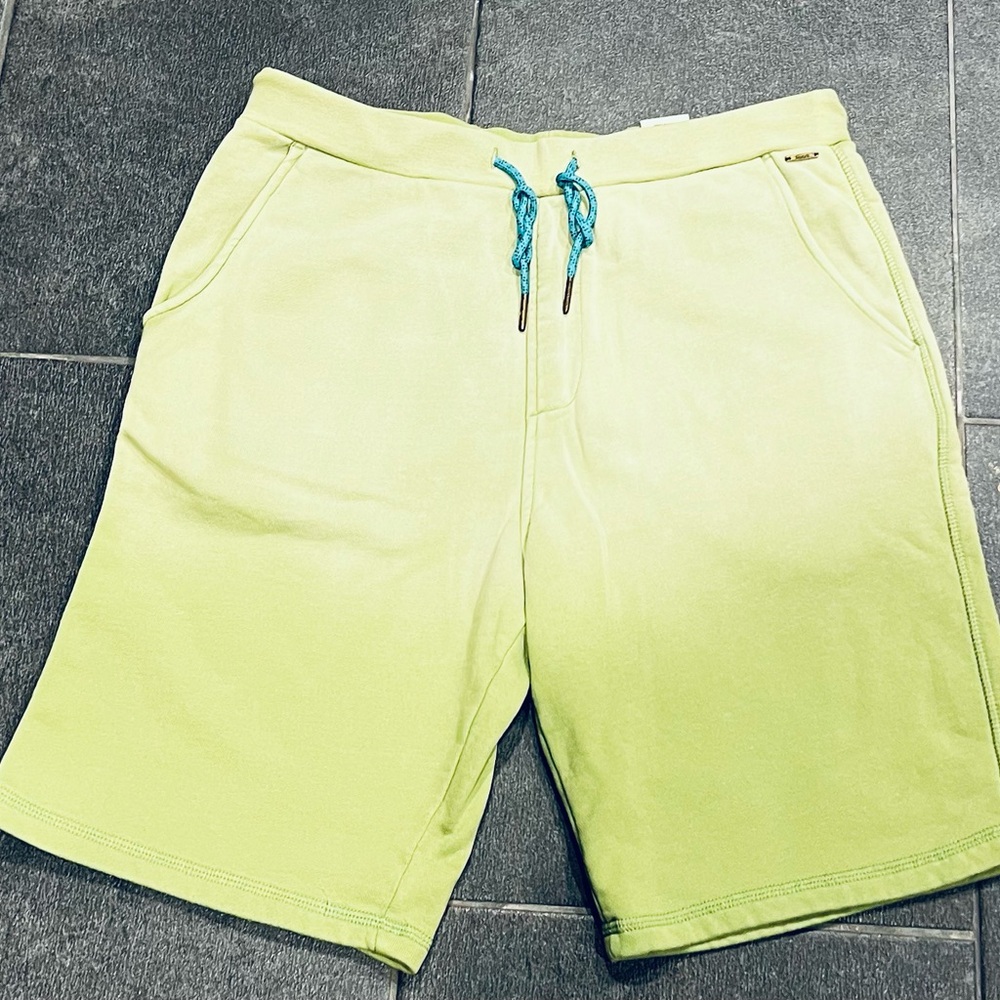 Scotch & Soda Men's Lime Green Casual  Shorts